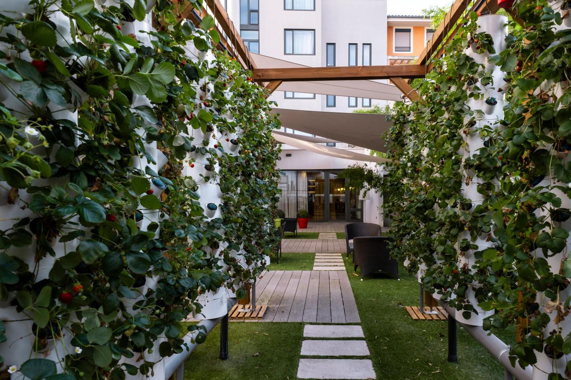 Mercure Villefranche-Sur-Saone Exterior photo