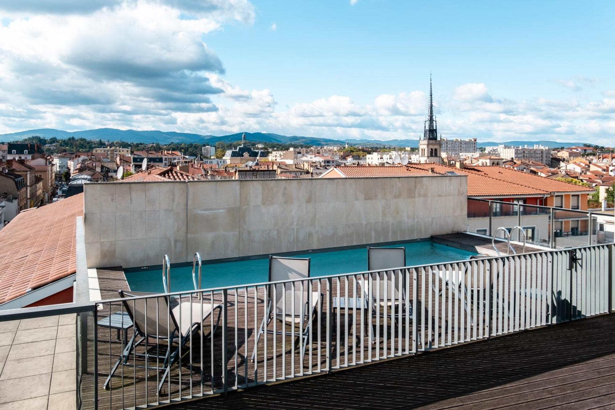 Mercure Villefranche-Sur-Saone Exterior photo